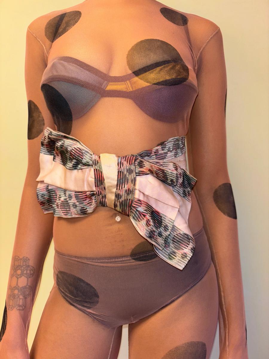 Antique Bubble Print Bow product image