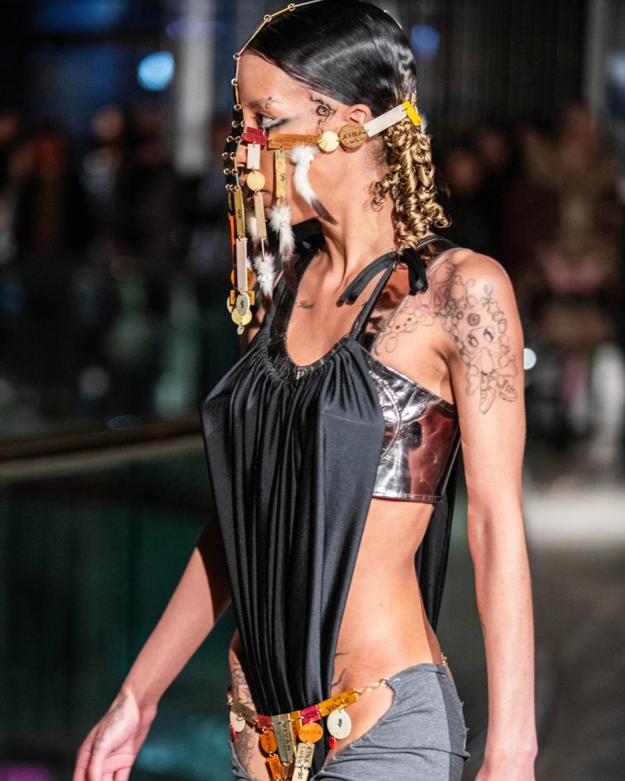 Collection 009 - DEAD CURRENCY look