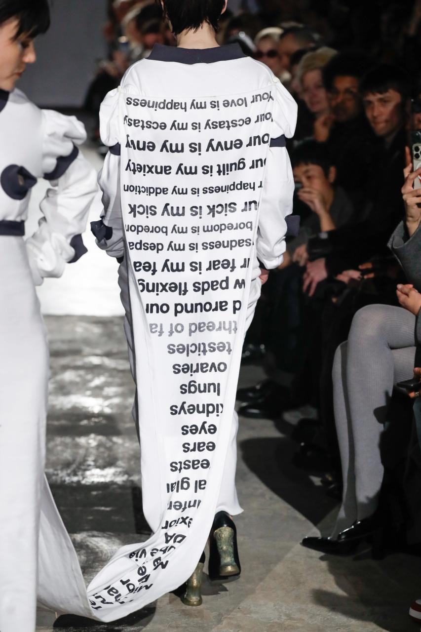 Collection 007 - ENFER look