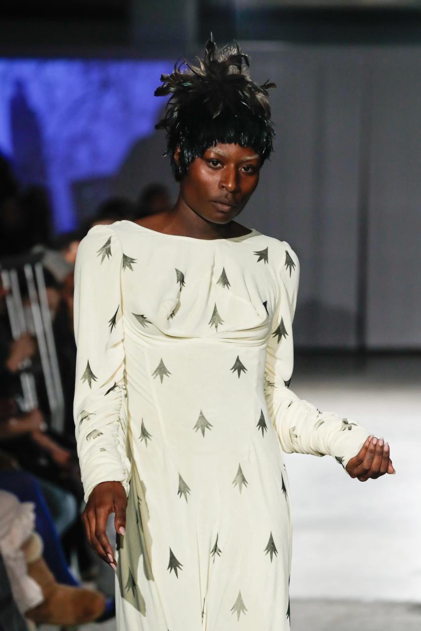 Collection 007 - ENFER look