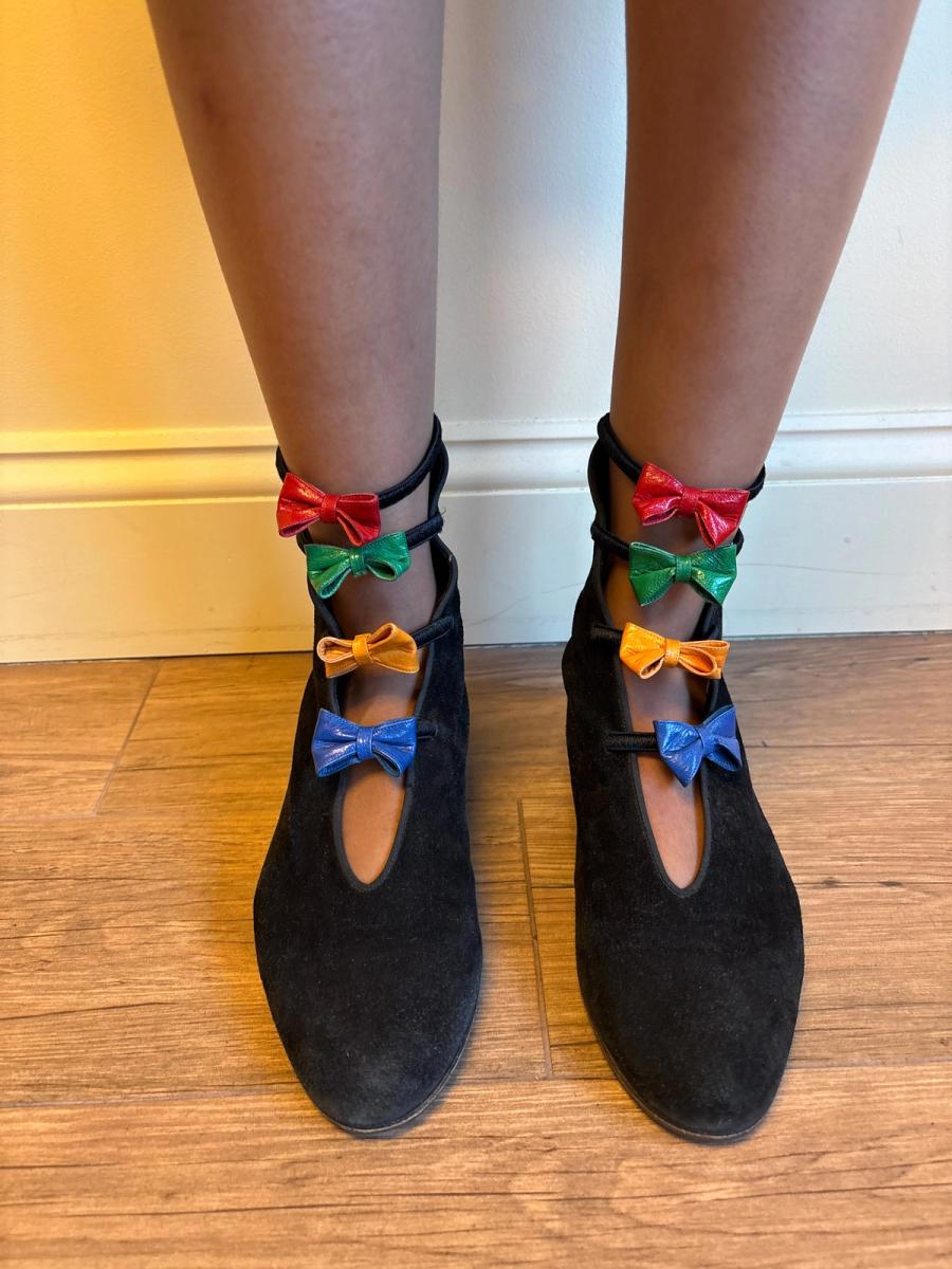 Maud Frizon Black Suede Bow Shoes product image