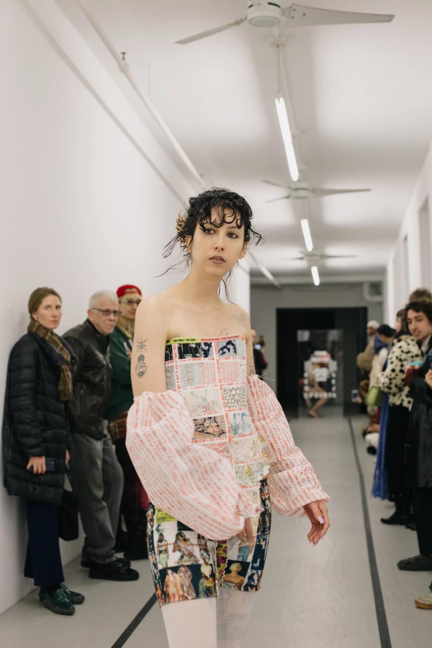 Collection 006 - SEZX look