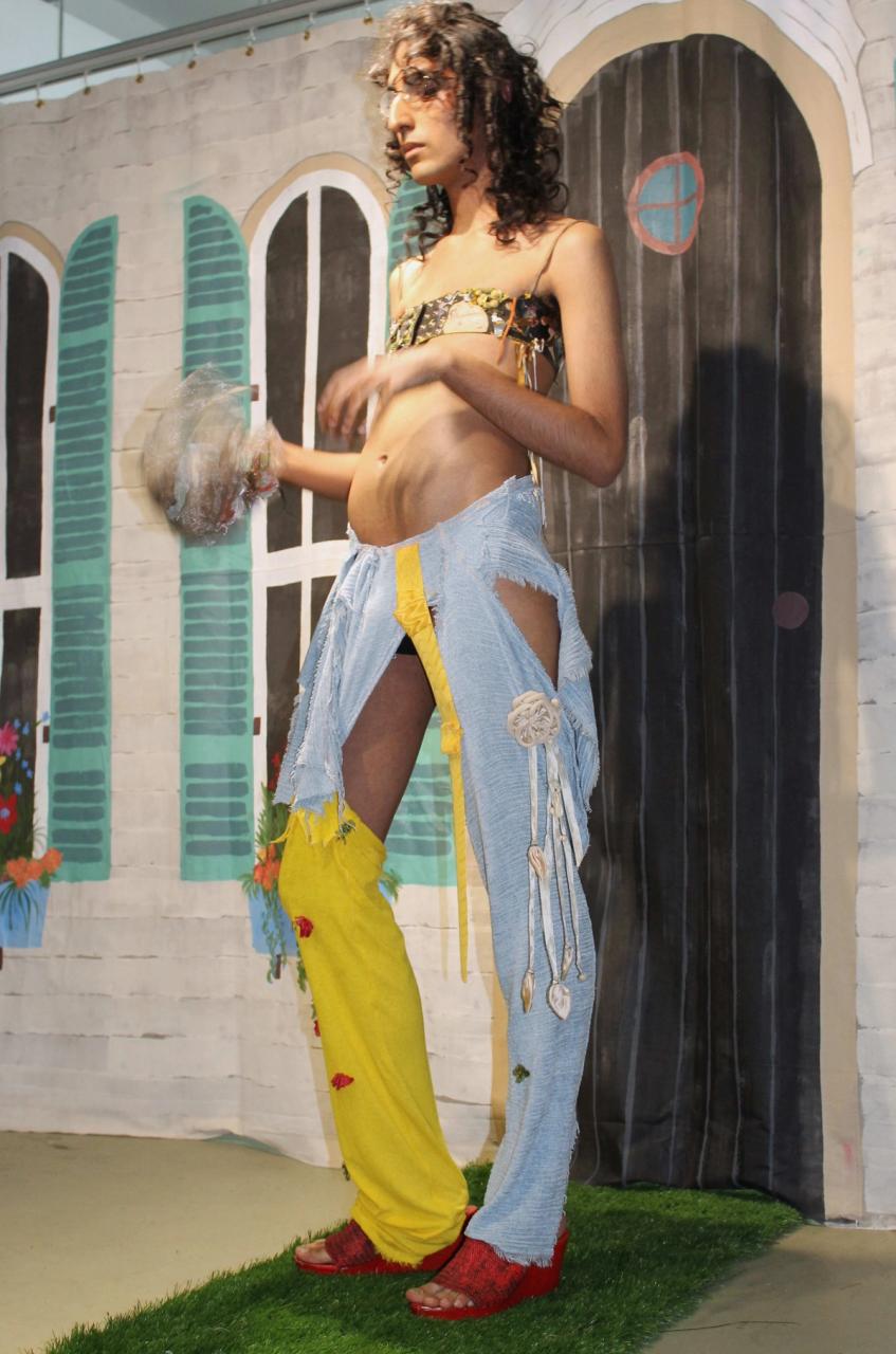 Collection 004 - Mew+ look