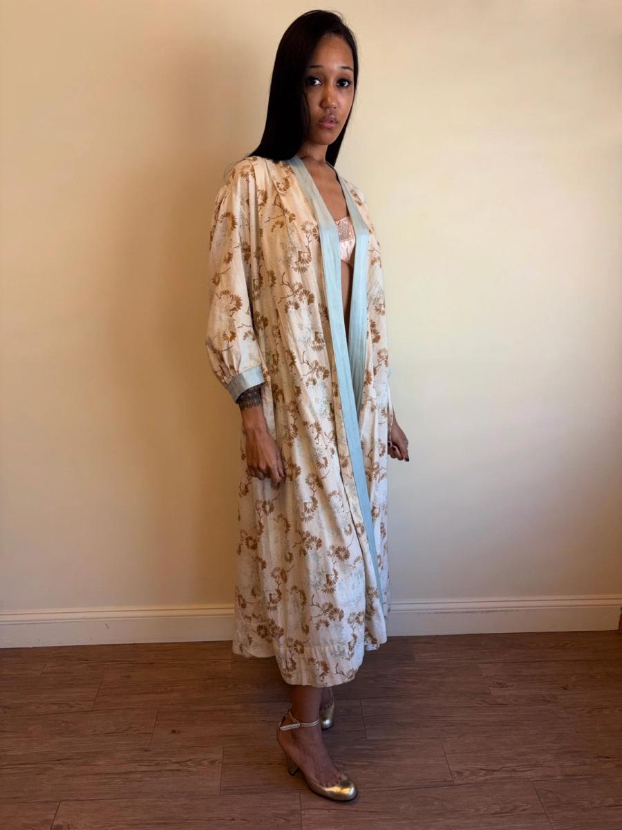 1890s or early 1900s Pastel Flannel Robe product image