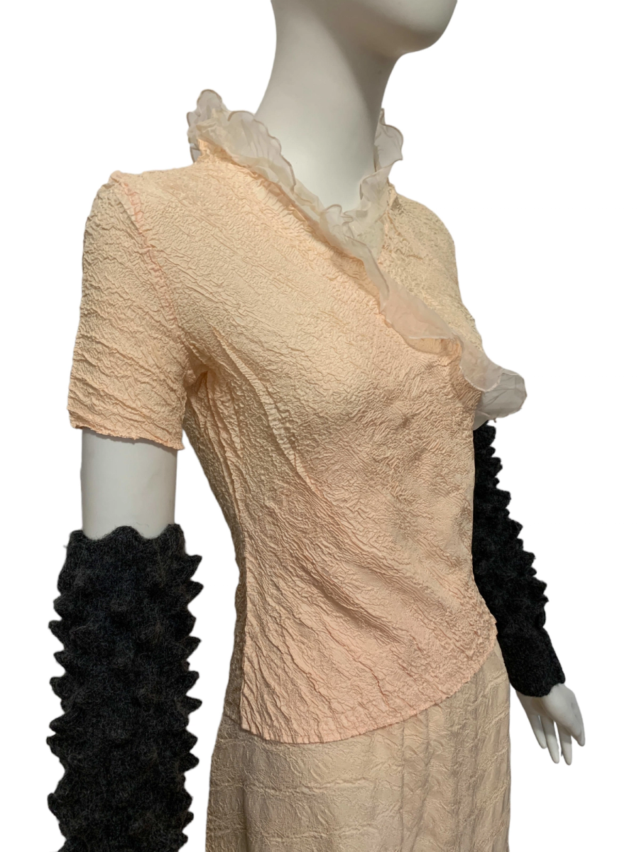 Yoshiki Hishinuma Pink Pleated Set product image