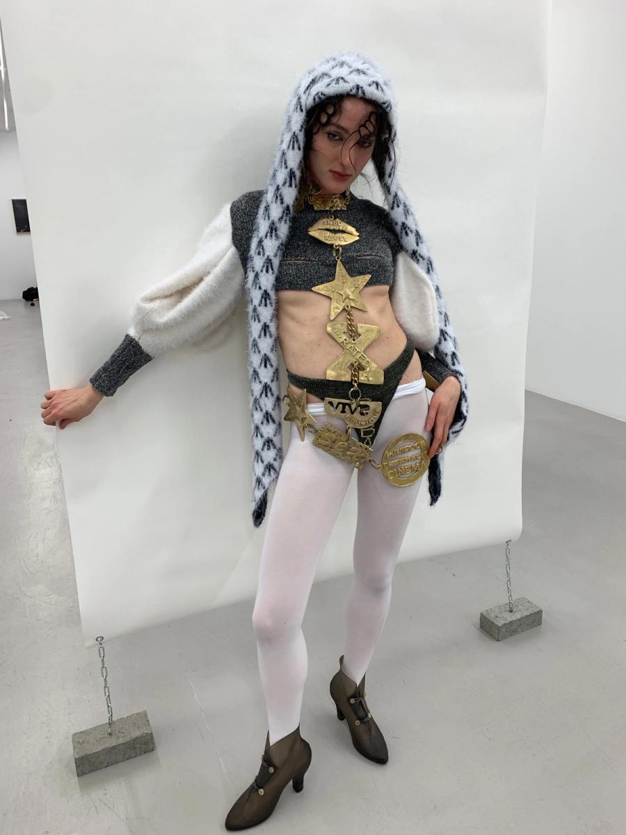 Collection 006 - SEZX look