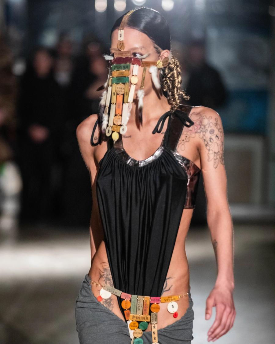 Collection 009 - DEAD CURRENCY look