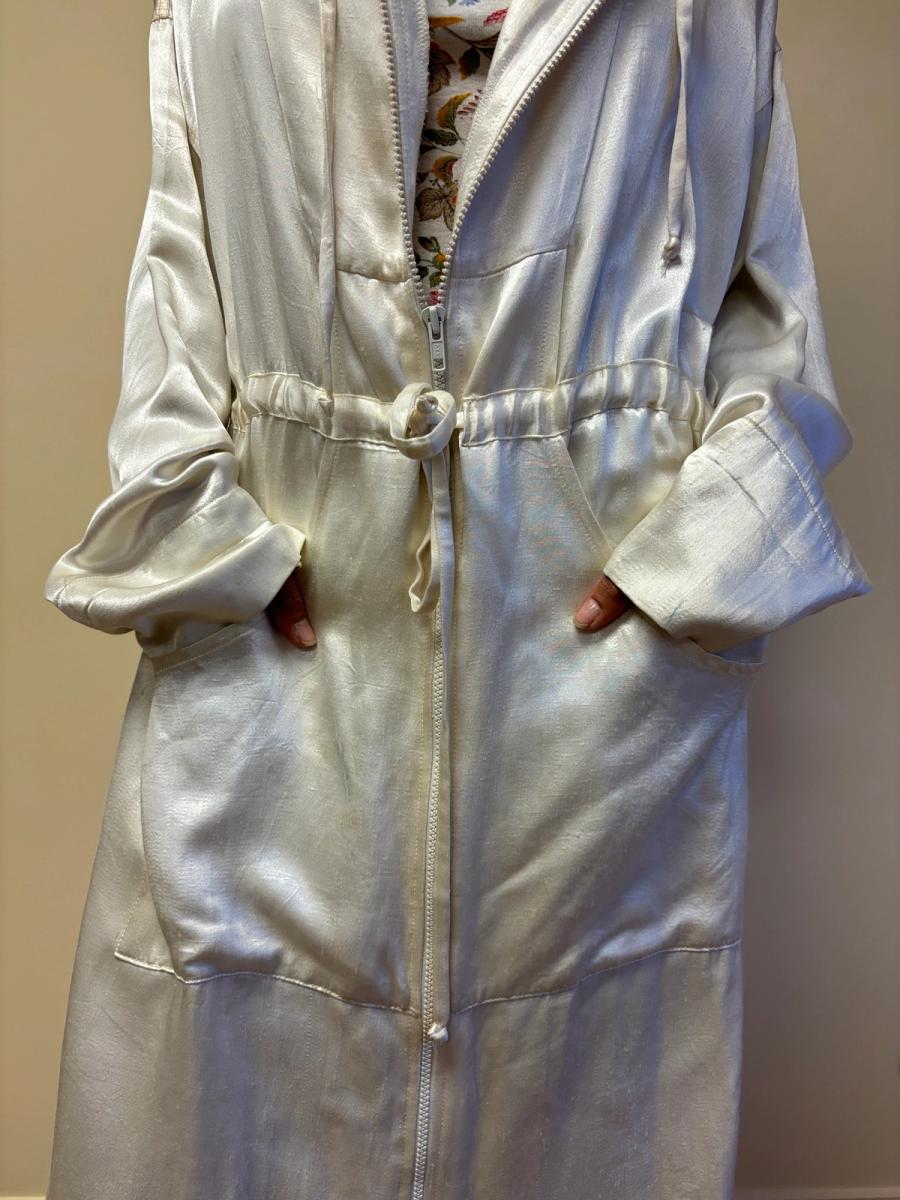 80s Norma Kamali OMO Pearlescent Satin Boxing Jacket product image