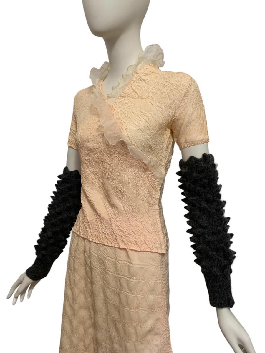 Yoshiki Hishinuma Pink Pleated Set product image