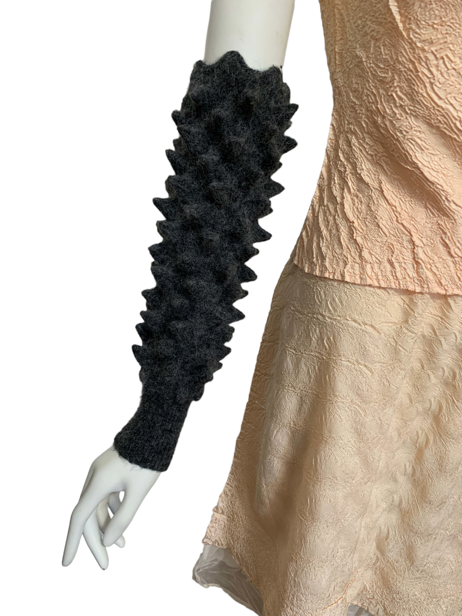 Nozomi Ishiguro Knitted Spikey Arm Warmers product image
