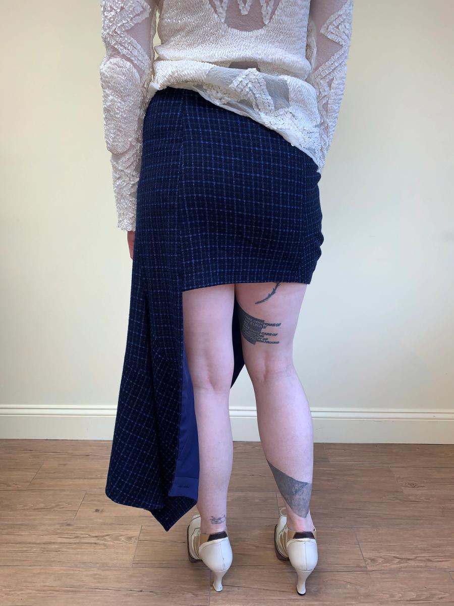 20471120 Plaid Asymmetrical Button Skirt product image