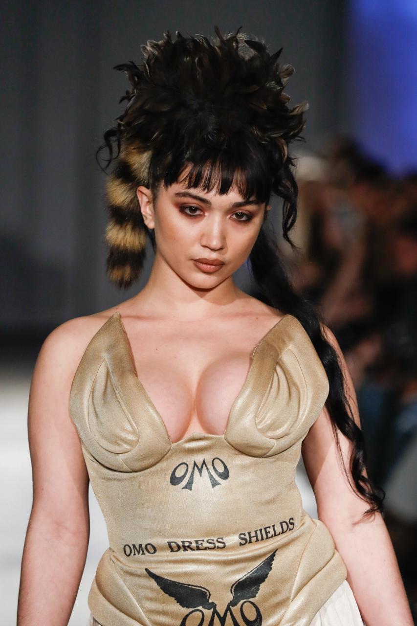 Collection 007 - ENFER look