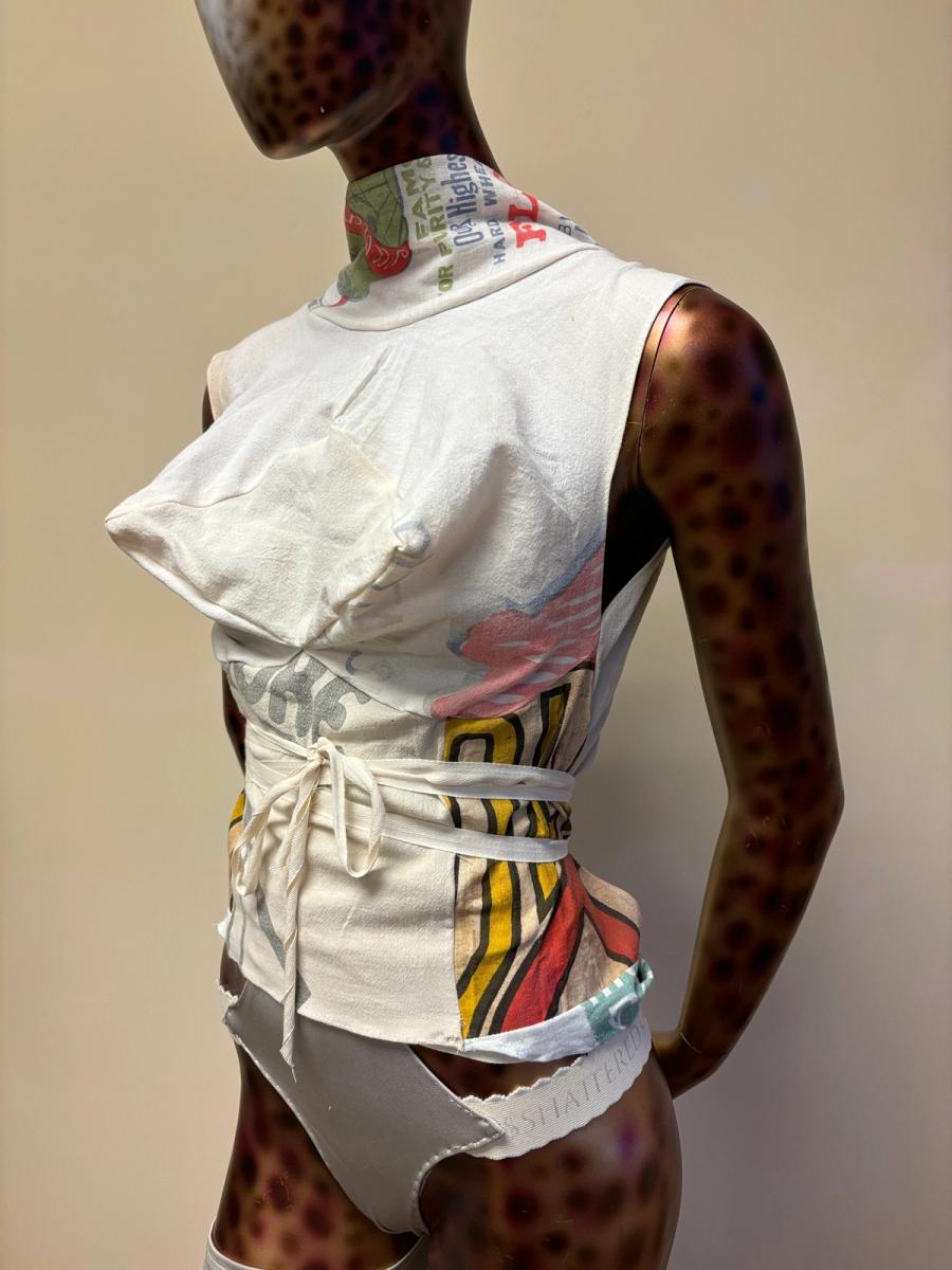 Feedsack Bullet Bra Wrapping Top - Globe product image