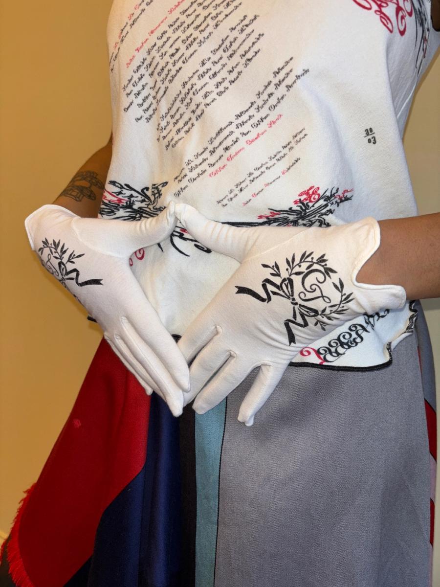 Vintage Chantal Thomass Ribbon Print Gloves product image