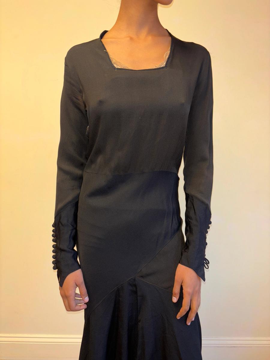 Early 30s Drop-waisted Day Dress product image