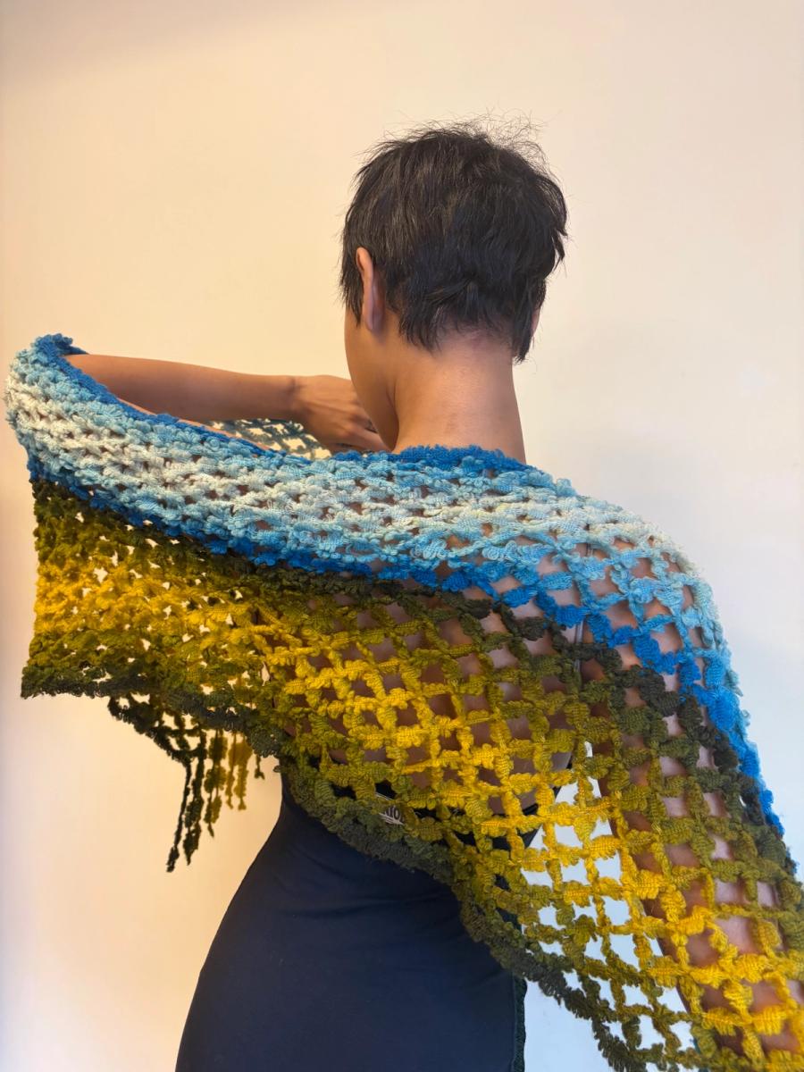 Victorian Blue Green Ombré Knit Scarf  product image