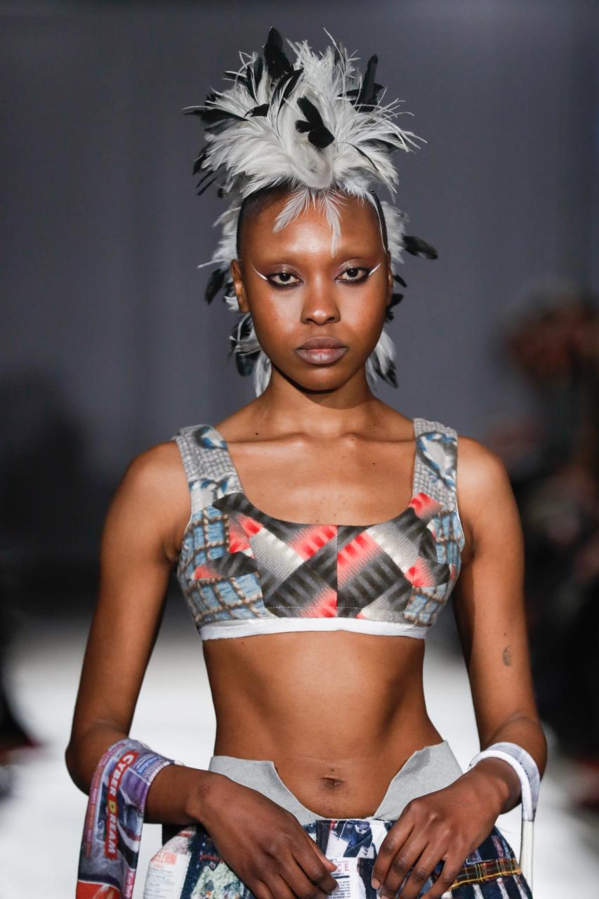 Collection 007 - ENFER look