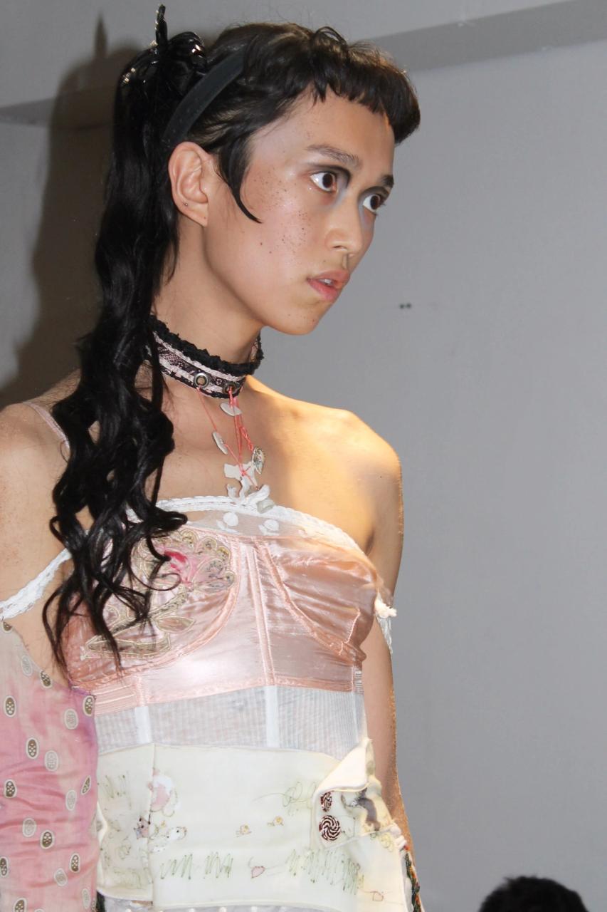 Collection 004 - Mew+ look