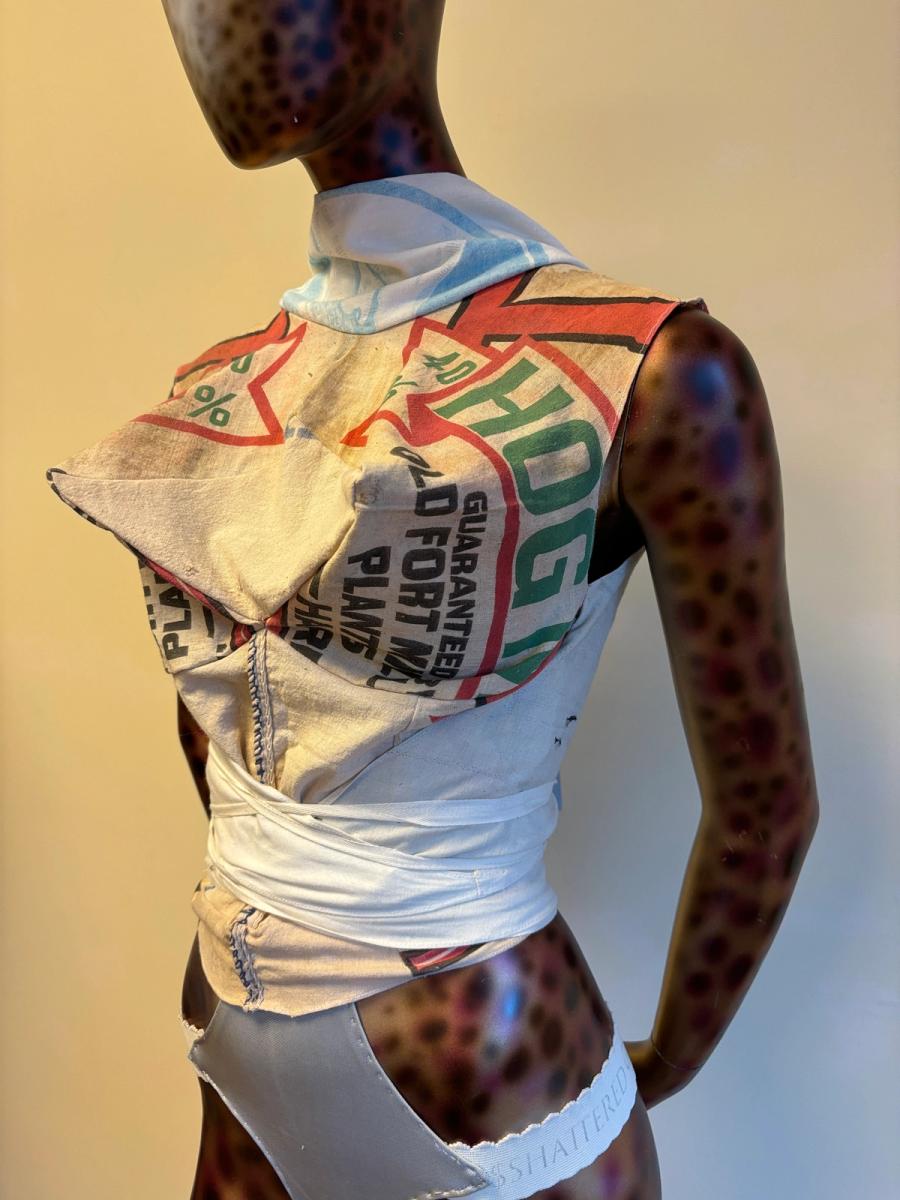 Feedsack Bullet Bra Wrapping Top - HOG product image