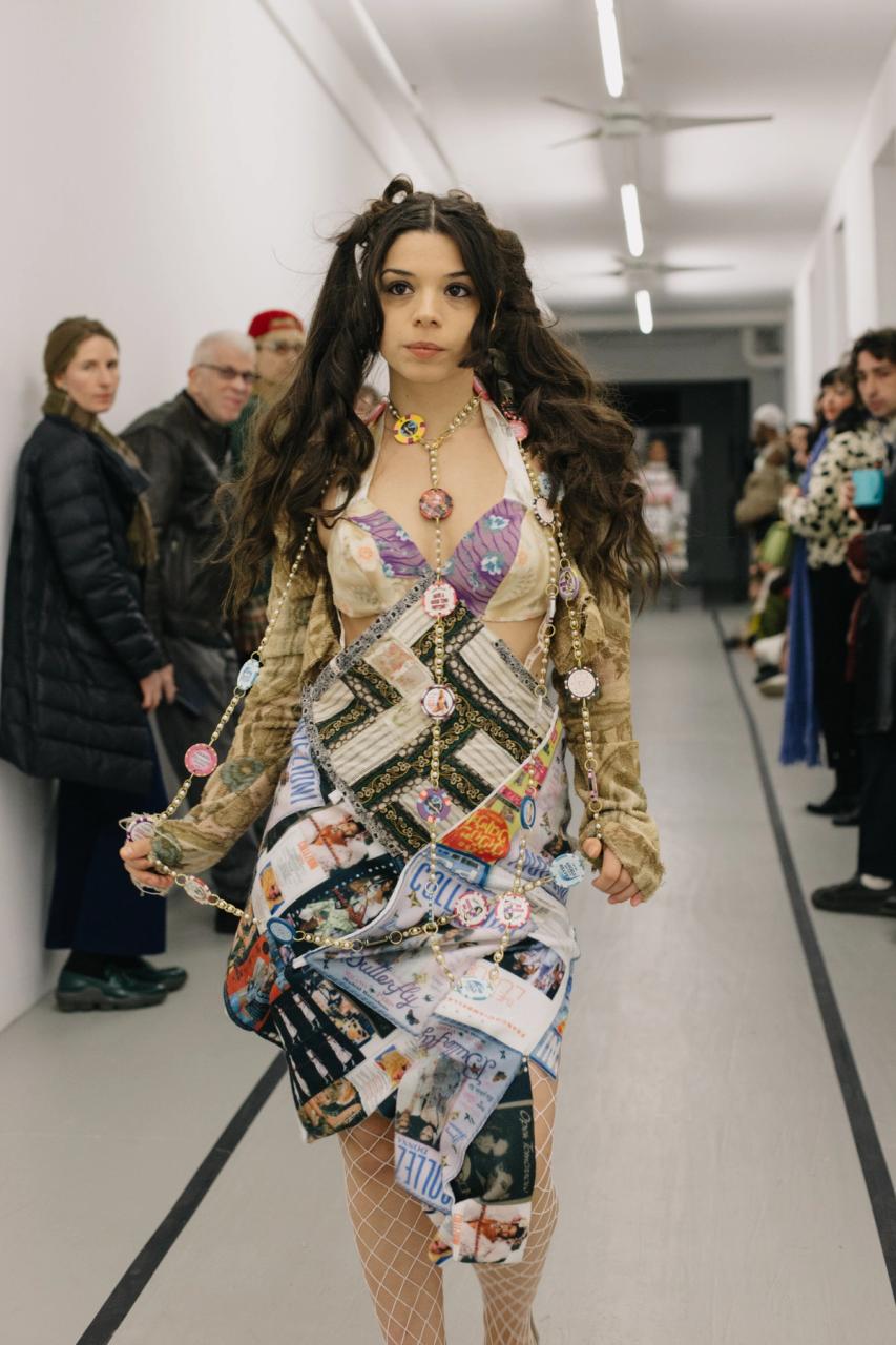 Collection 006 - SEZX look