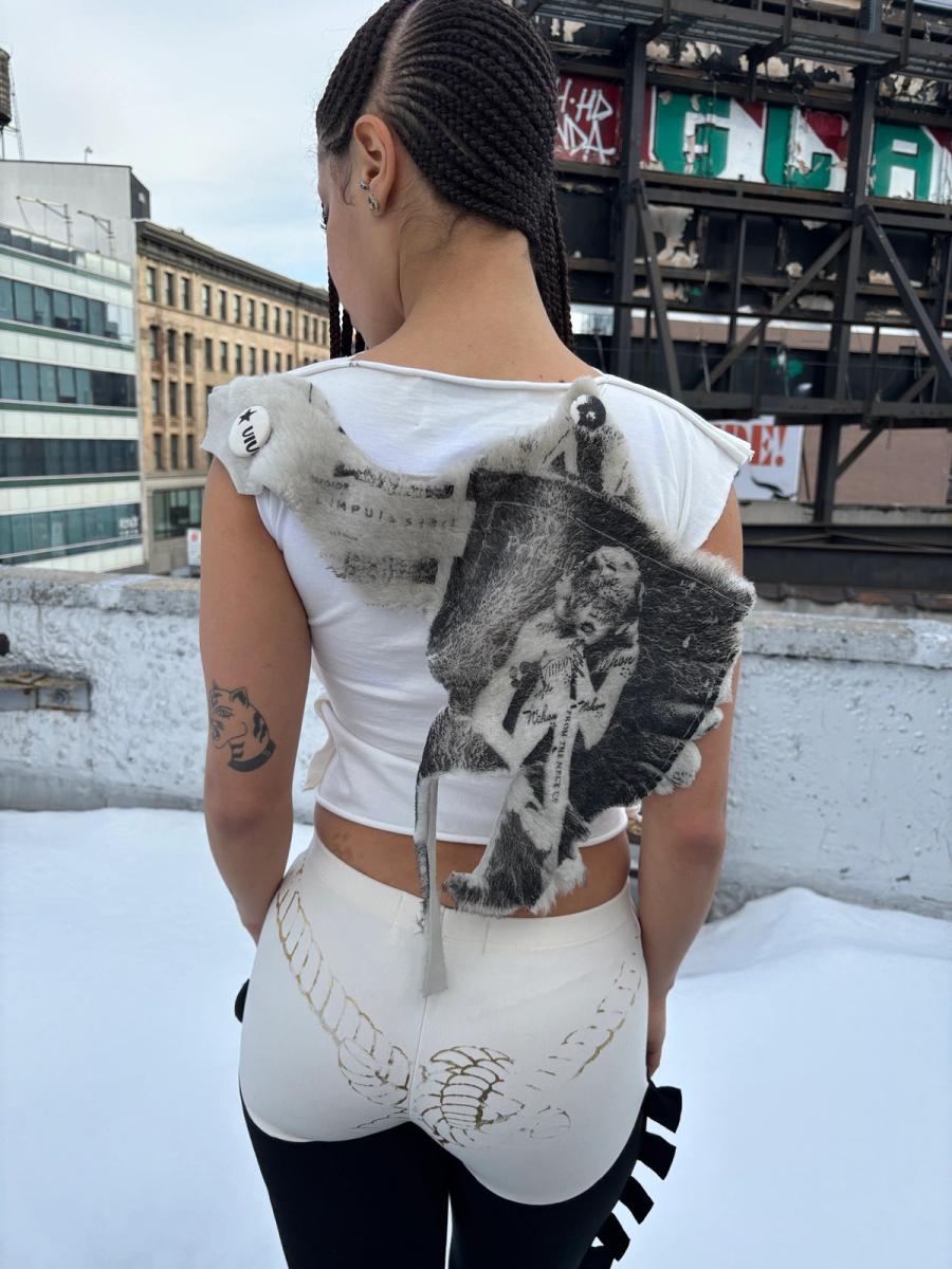 NANA Detachable Fur Tee 1 product image