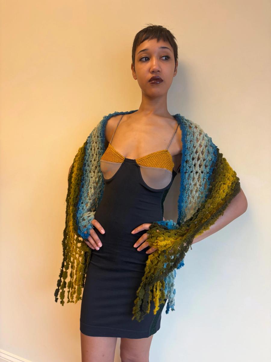 Victorian Blue Green Ombré Knit Scarf  product image