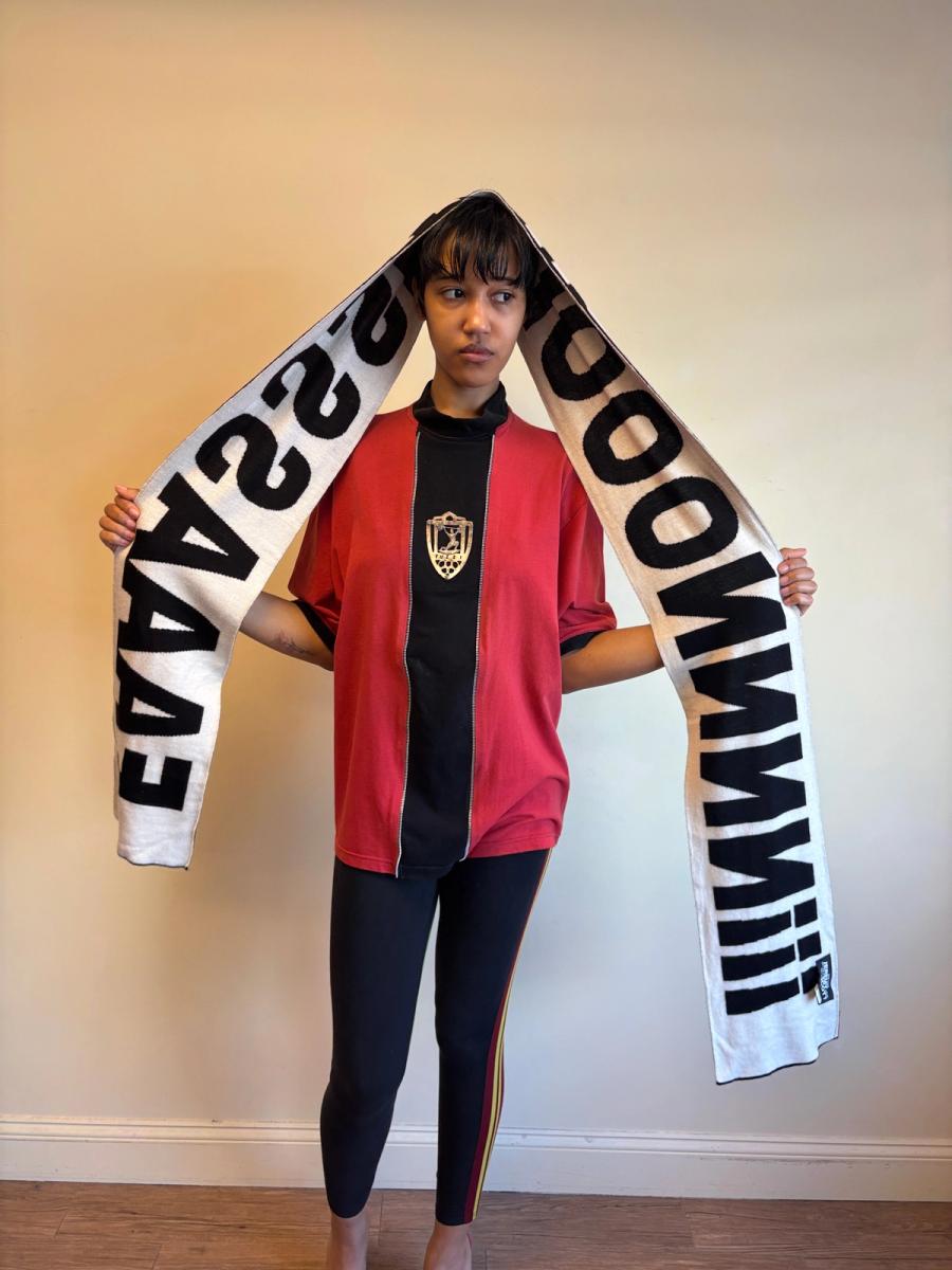 Jeremy Scott Faaassshhiooonnnn!!! Scarf product image