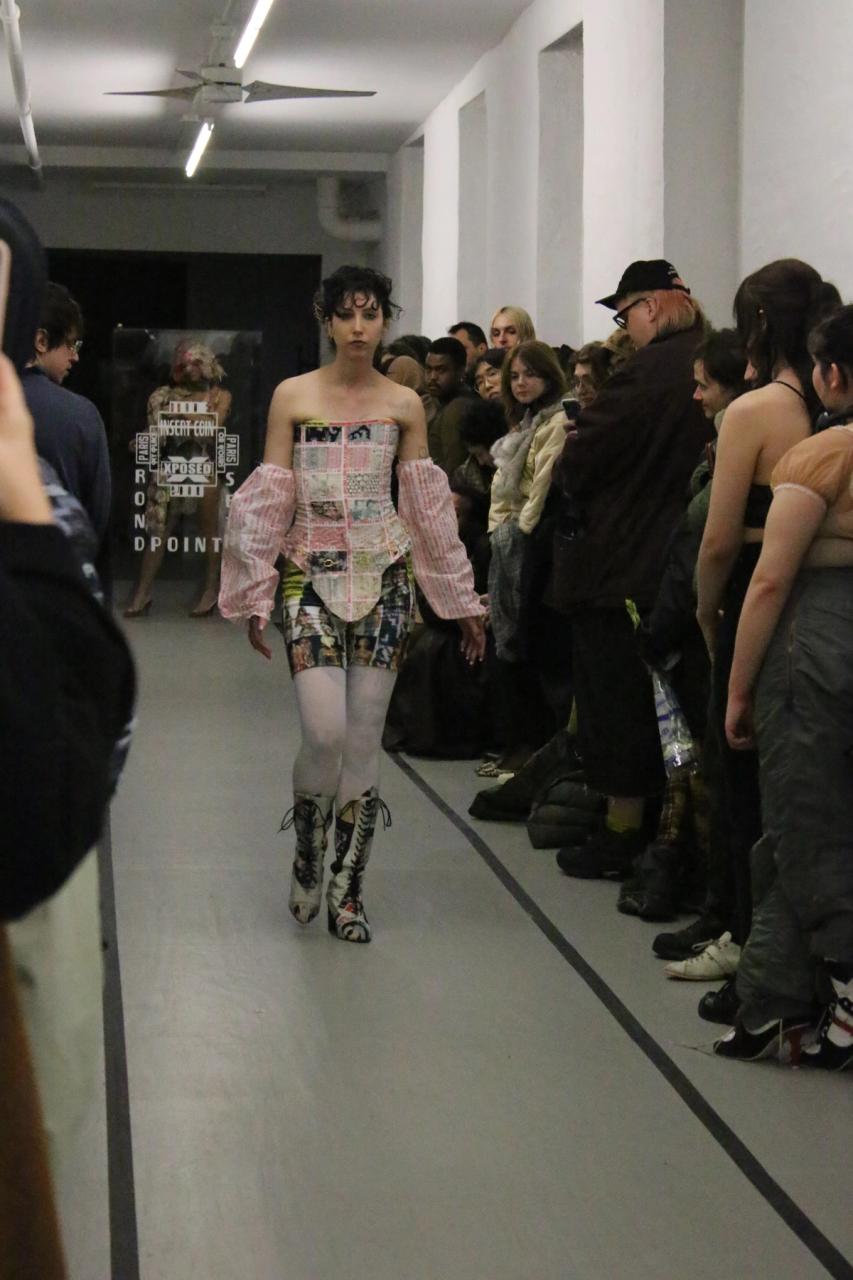 Collection 006 - SEZX look