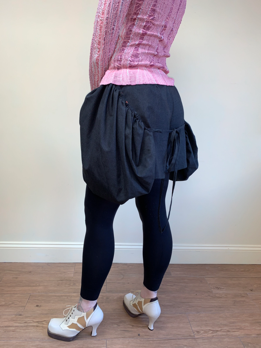 90s 20471120 Parachute Tie Shorts product image