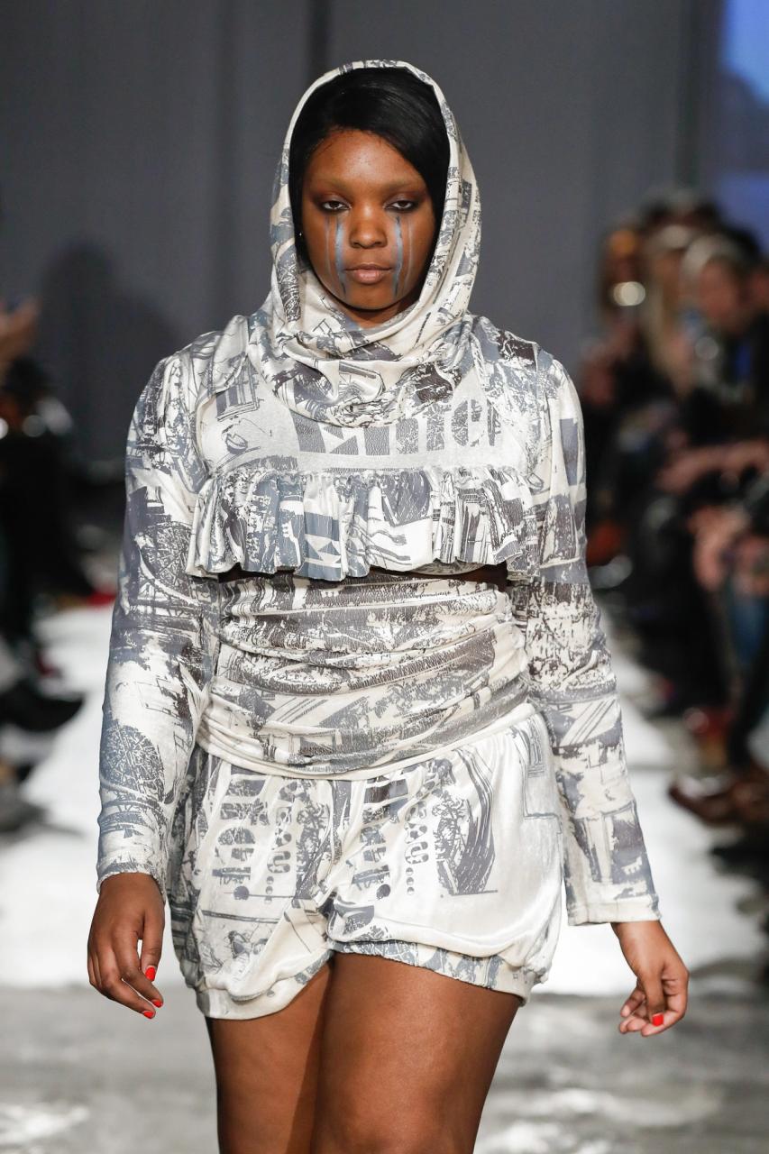 Collection 007 - ENFER look