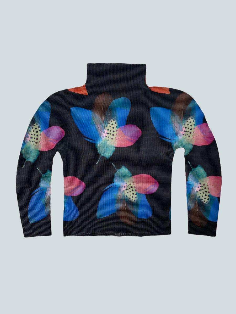 Issey Miyake Pleated Feather Shirt product image