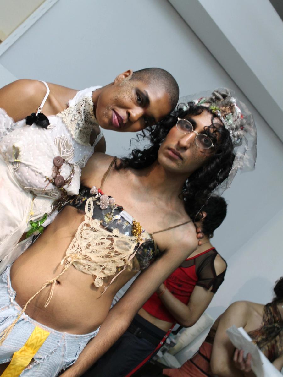 Collection 004 - Mew+ look