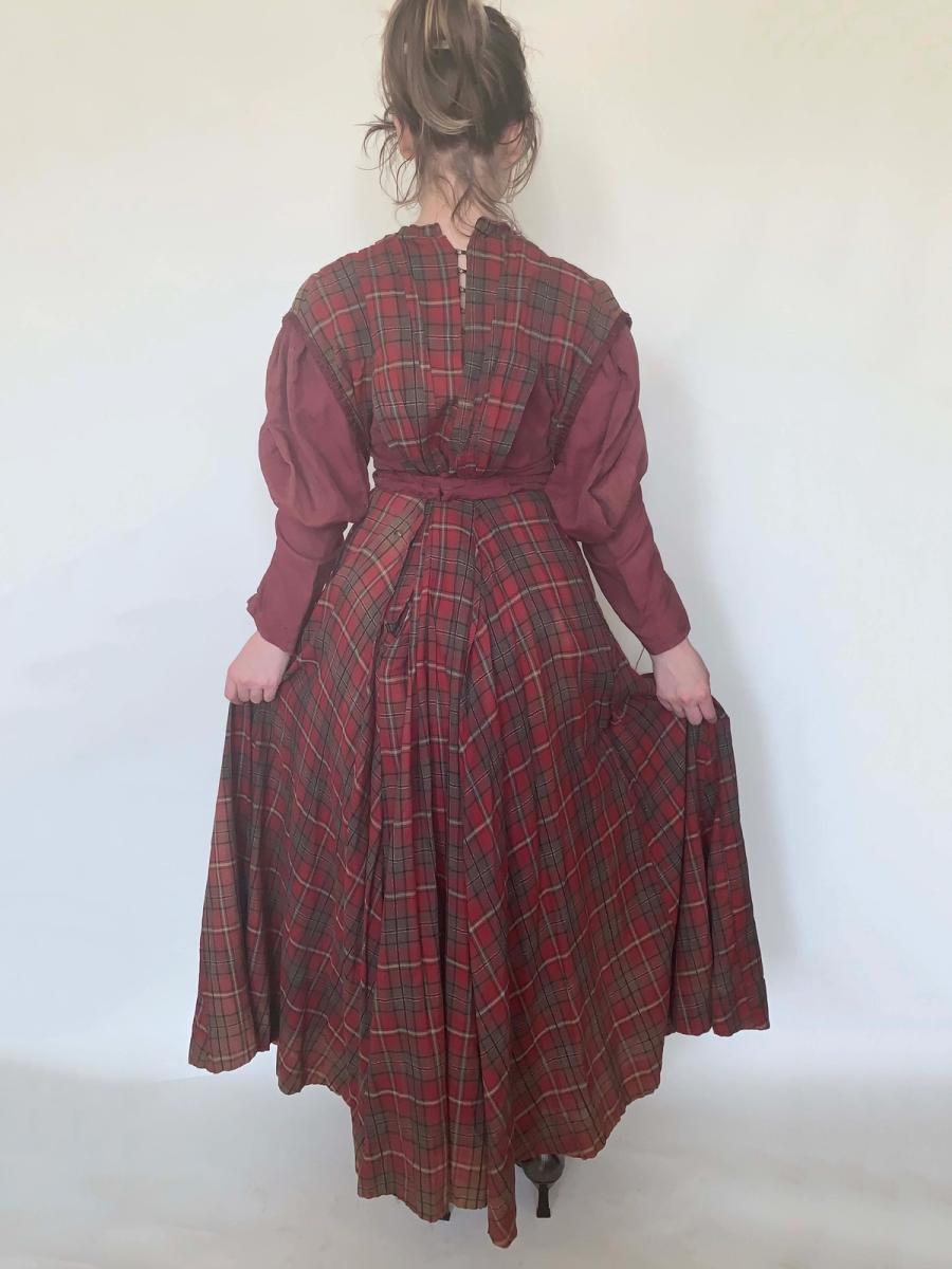 1890-1900 Antique Mutton Sleeve Pinafore Workdress product image
