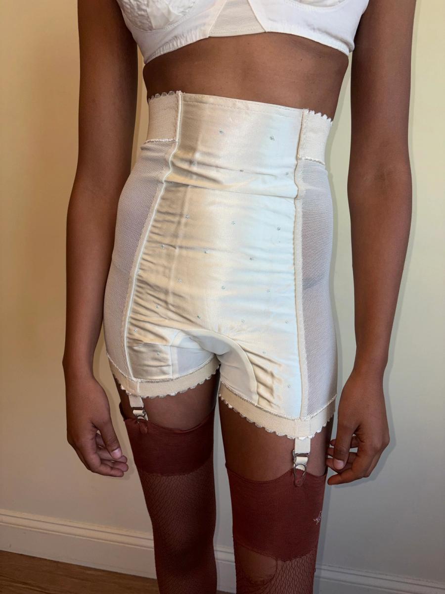 1940s-50s Polka-dot Embroidered Satin Girdle  product image