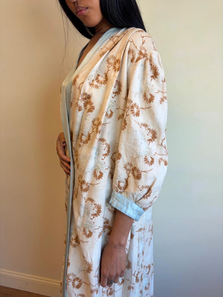 1890s or early 1900s Pastel Flannel Robe product image