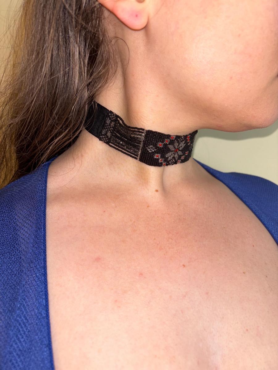 1920s Glass Beaded Choker product image