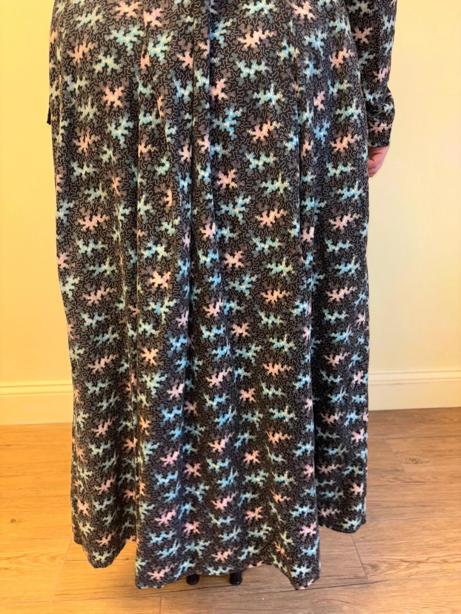 1800s Vermicular Print Vibrant Wrapper product image