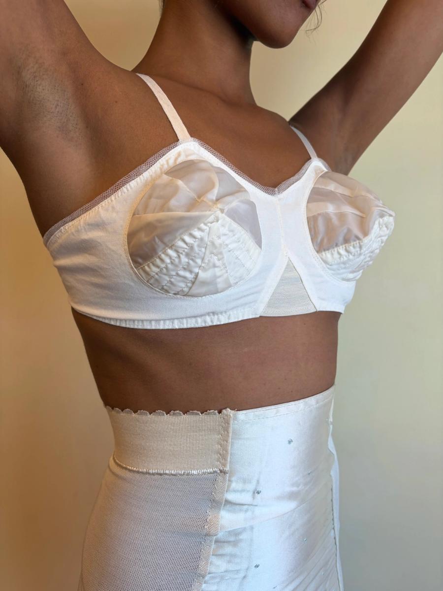 1940s-50s Italian Torpedo Bra product image