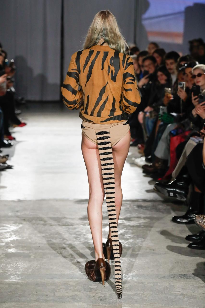 Collection 007 - ENFER look