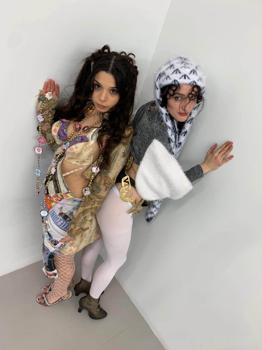 Collection 006 - SEZX look