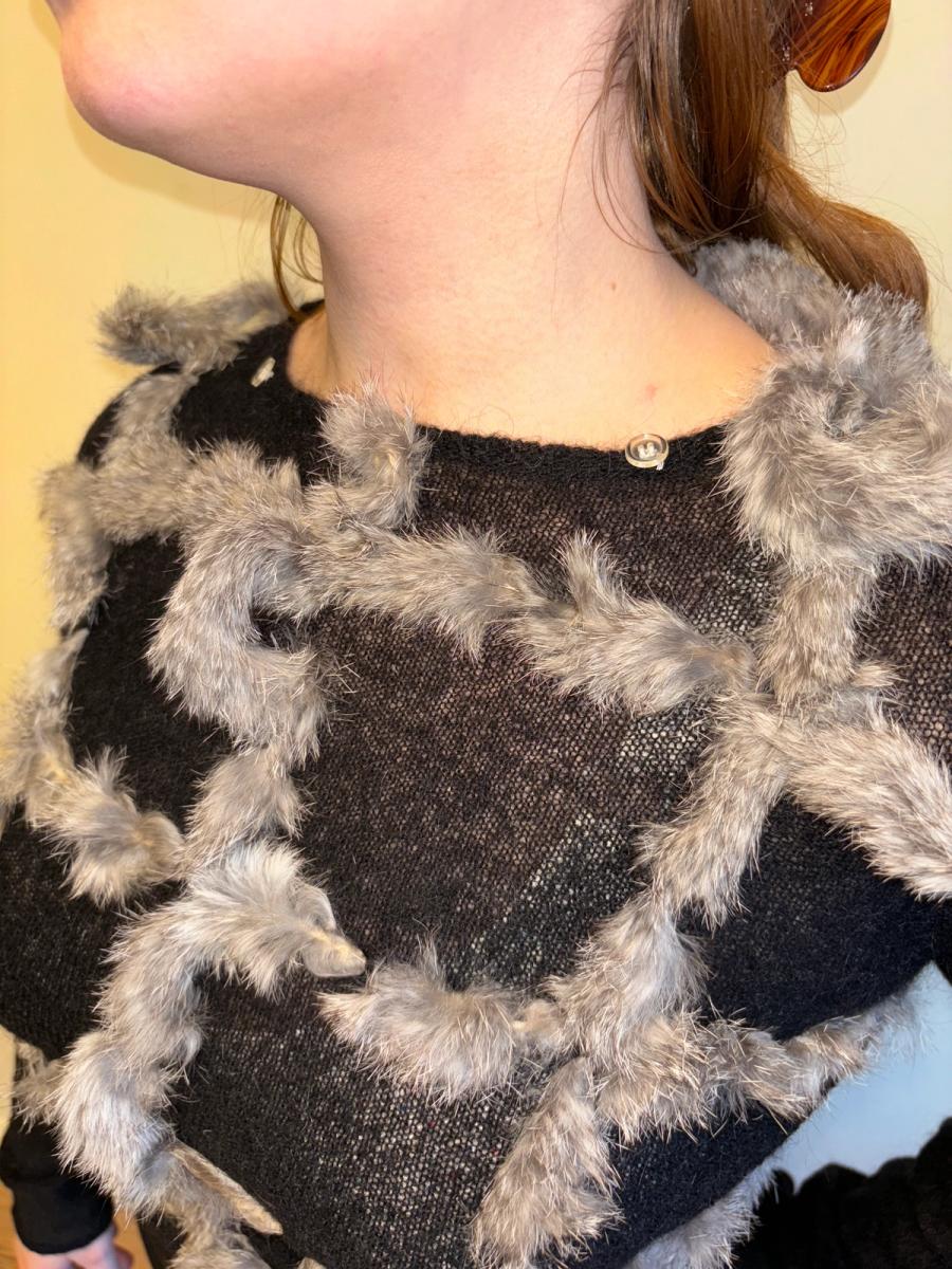 Nicole Rabbit Fur Weaving Top with Detachable Collar product image