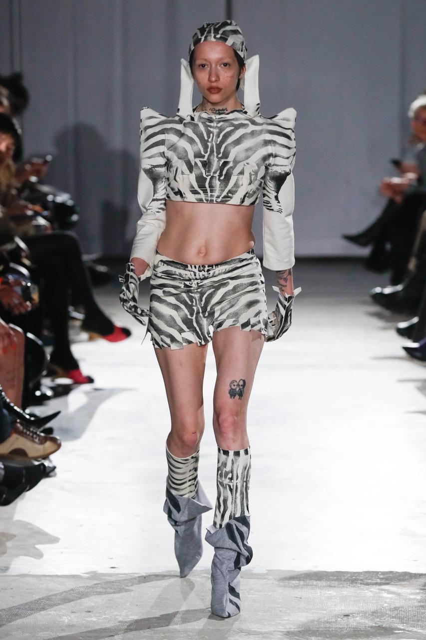 Collection 007 - ENFER look