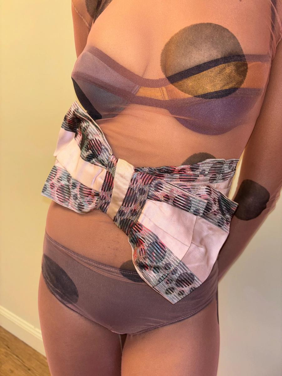 Antique Bubble Print Bow product image