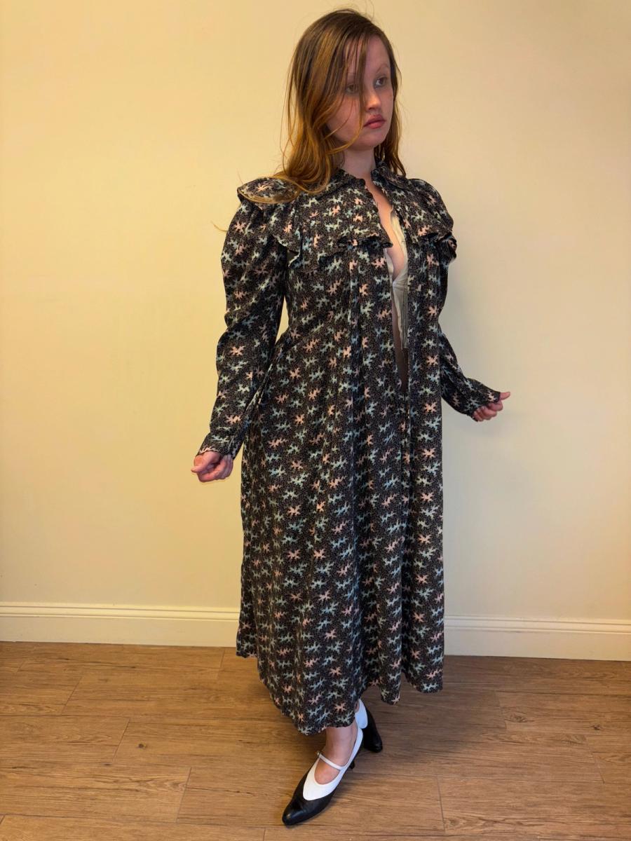 1800s Vermicular Print Vibrant Wrapper product image