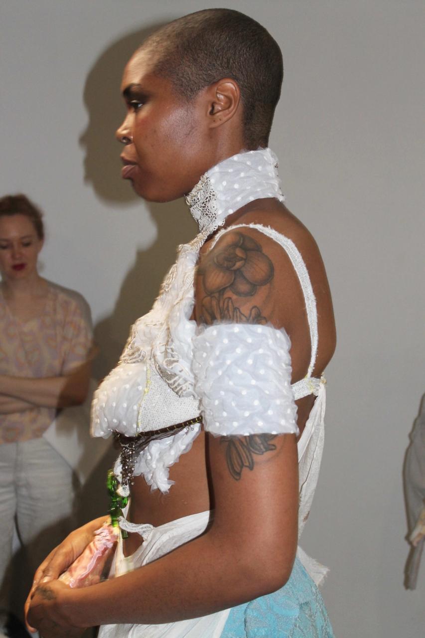 Collection 004 - Mew+ look