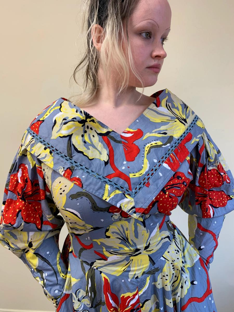 Takezo Tiger Lily Print Mutton Sleeve Dress  product image