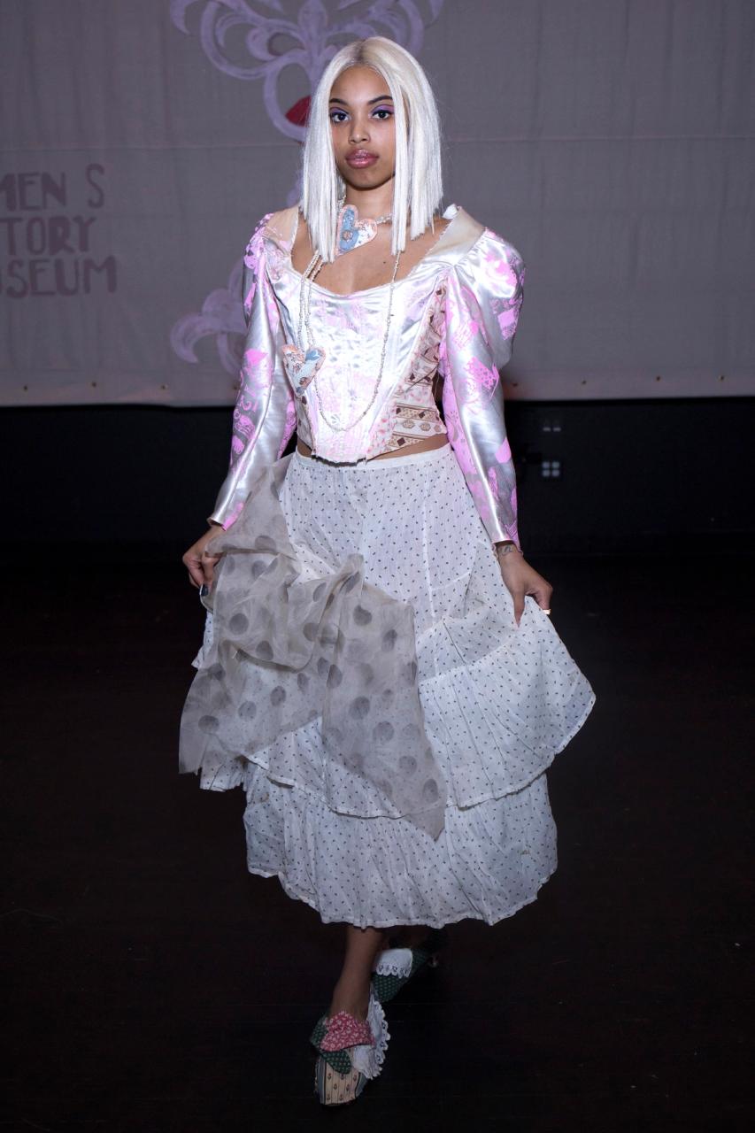 Collection 005 - Calico Svetlana look