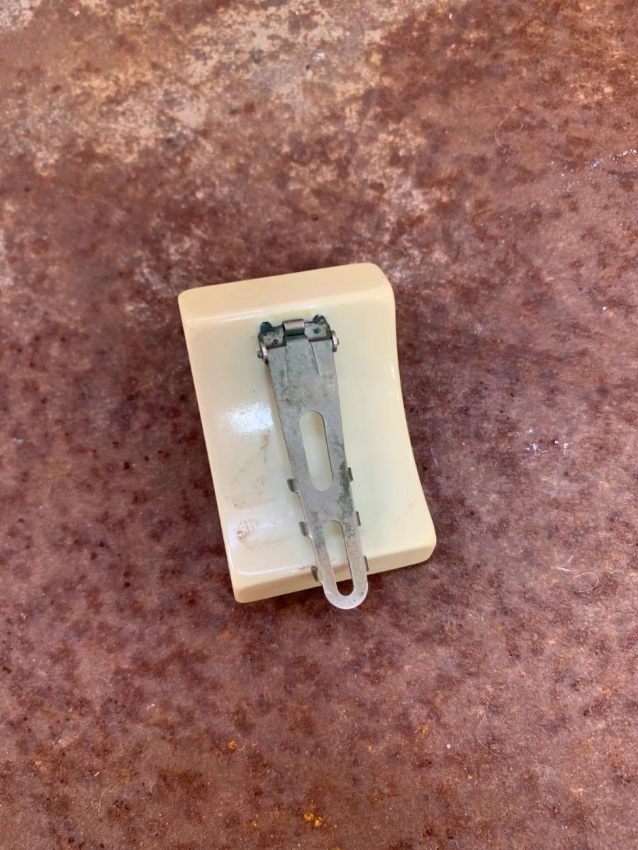 20s/30s Celluloid Flower Clip product image