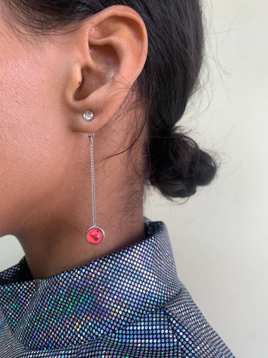 Fötus Dangling Earring