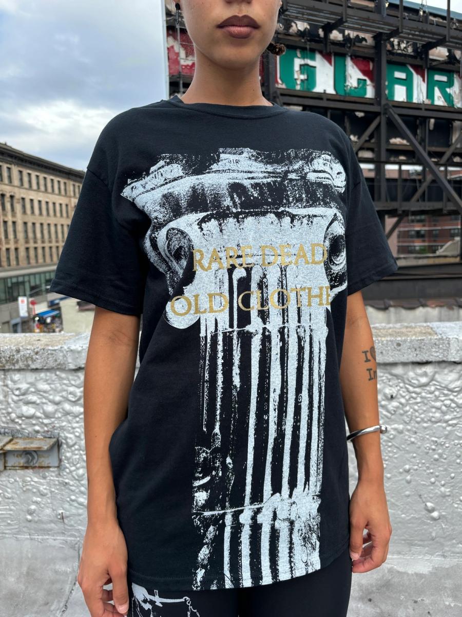 Rare Dead Clothes Column T-shirt product image